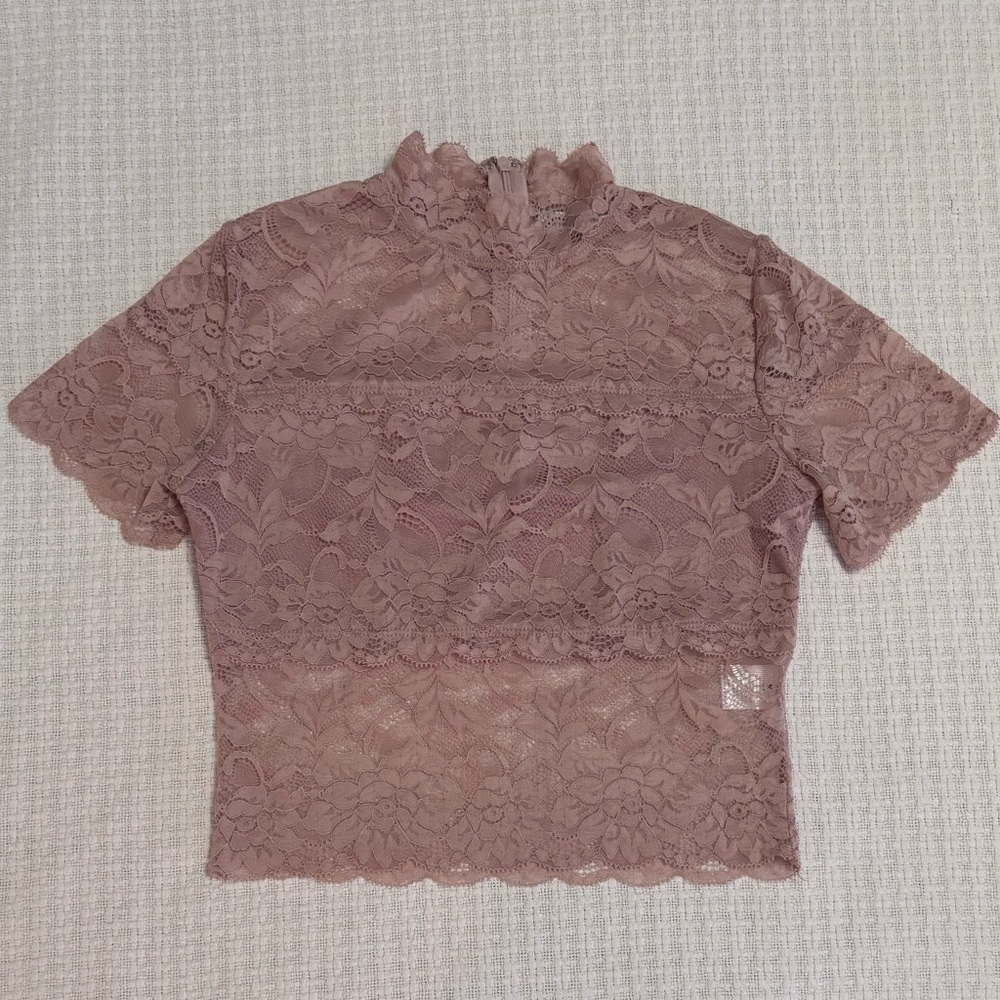 Fashion Nova Blush Pink Mauve Mock Neck Zip Up Floral Lace Crop Top Medium Women